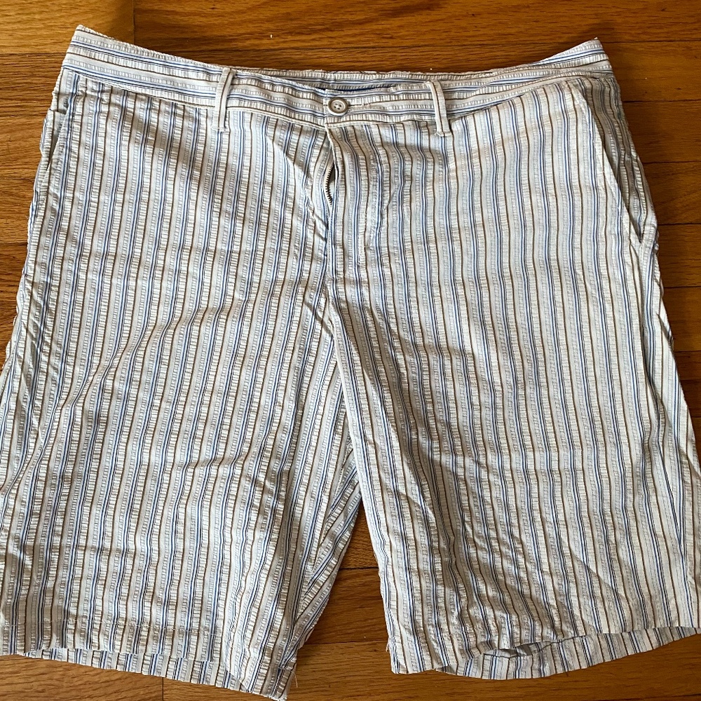 Tommy Bahama Back Swing Shorts 36W